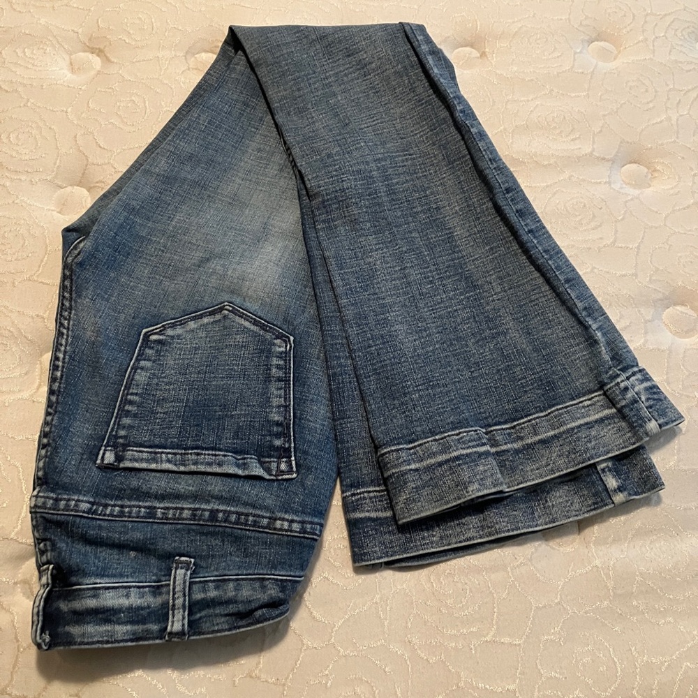 Cowgirl Tuff Co jeans size 26 x 33